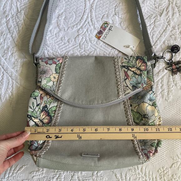 NWT sakroots Artist Circle Foldover Crossbody Bag Bumble Bee Charm In Bloom Gray - Picture 6 of 12